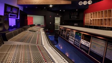 Hawaii’s Island Sound Studios to Reopen .